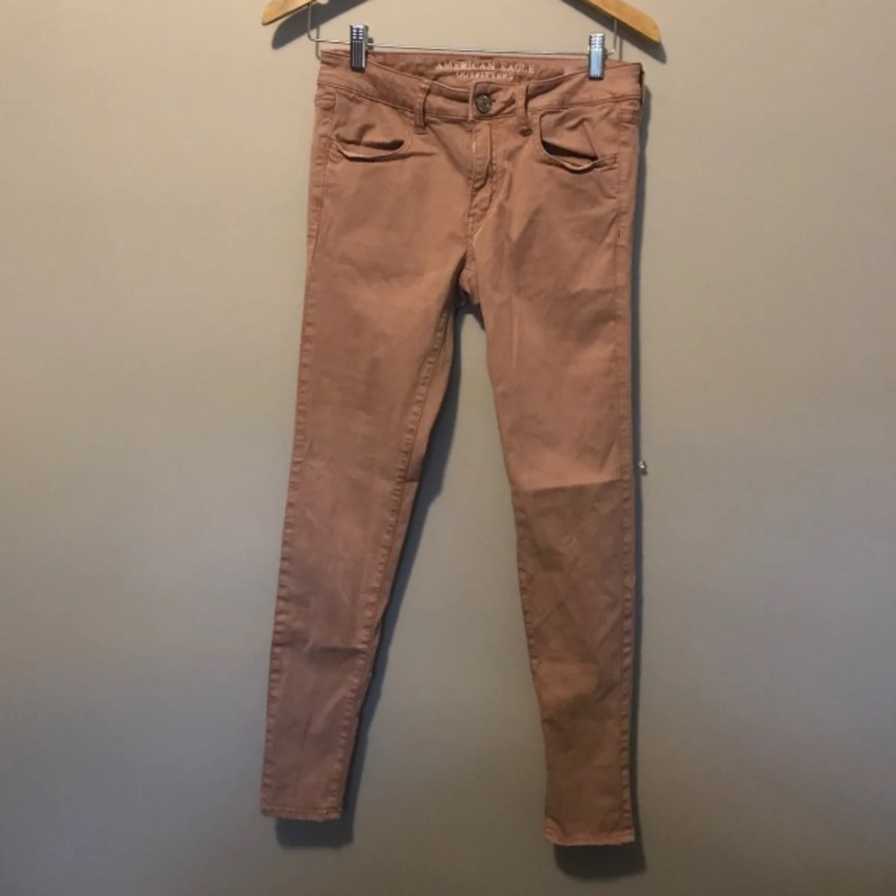 American eagle pink pants size 6 super soft